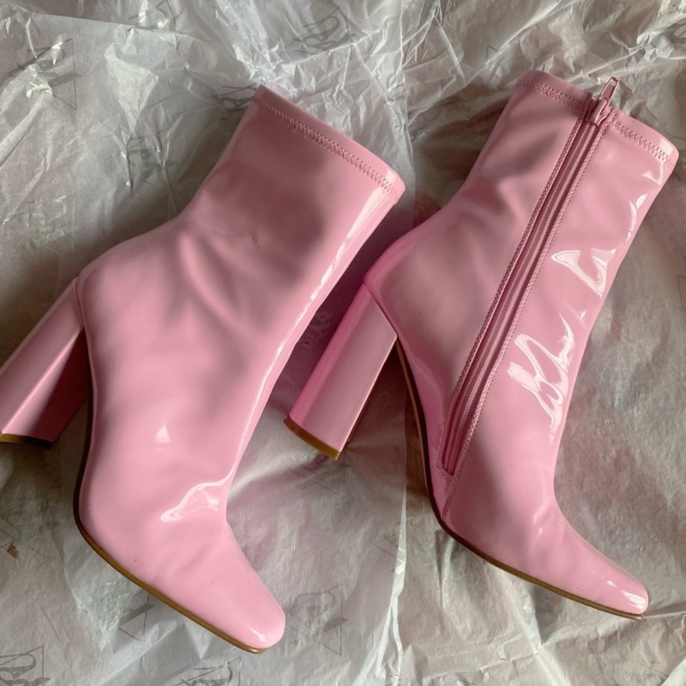 Steve Madden Pink Fulton Boots
